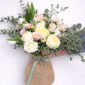 White Garden Bouquet No. 8